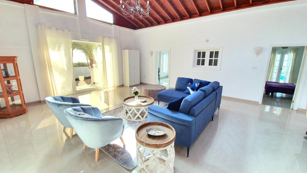 Stunning Sea View Villa With 6 Bedrooms & Heated Pool - Villa Renaissance Коста Бланка Экстерьер фото
