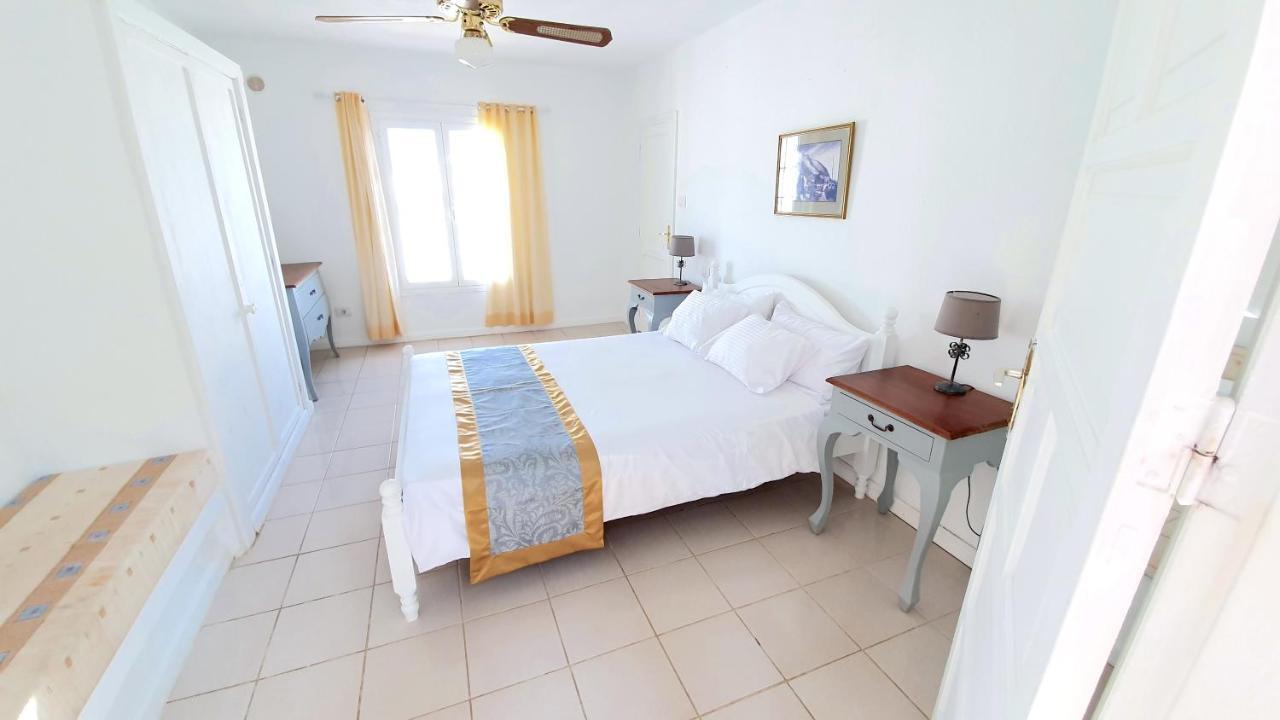 Stunning Sea View Villa With 6 Bedrooms & Heated Pool - Villa Renaissance Коста Бланка Экстерьер фото