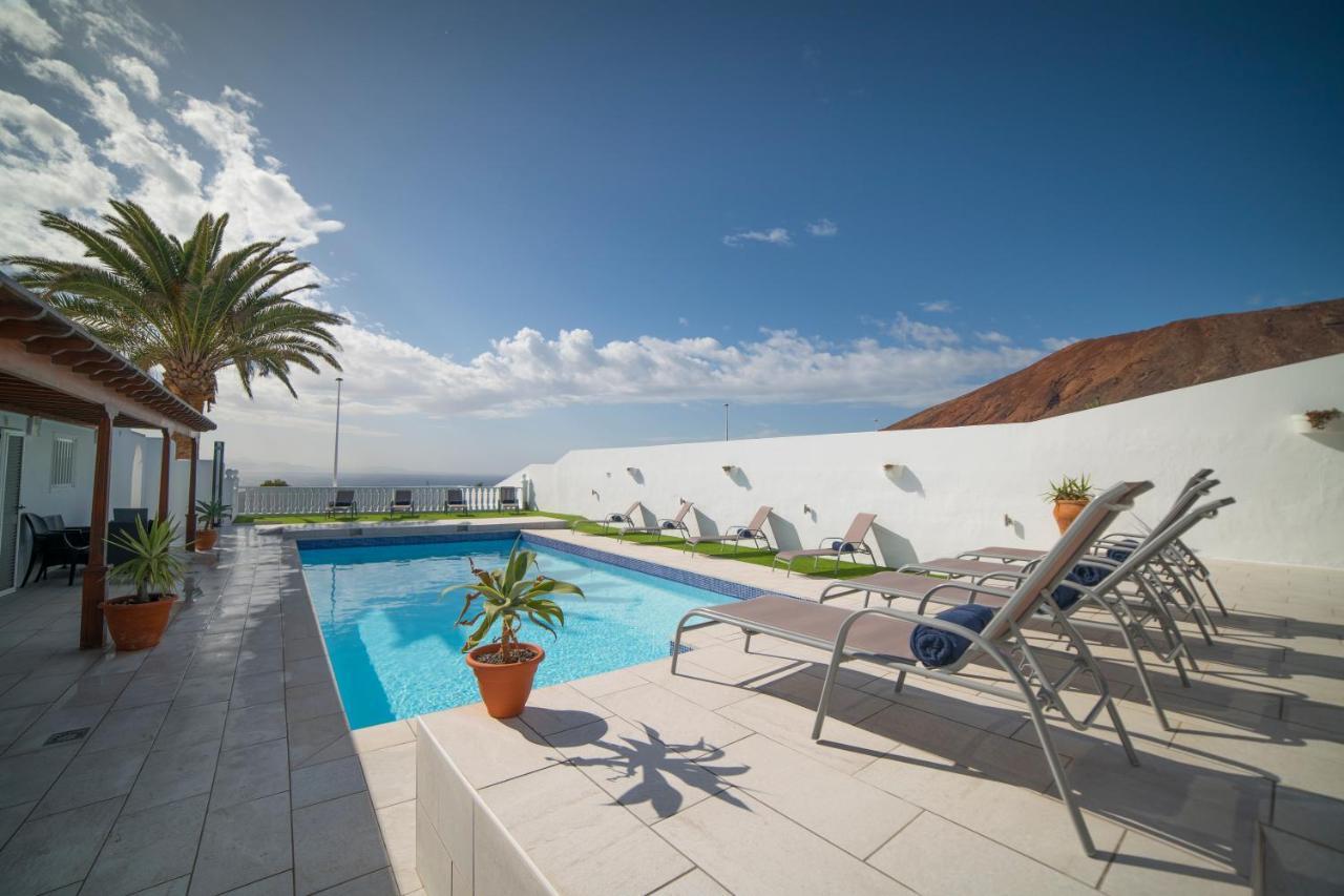 Stunning Sea View Villa With 6 Bedrooms & Heated Pool - Villa Renaissance Коста Бланка Экстерьер фото